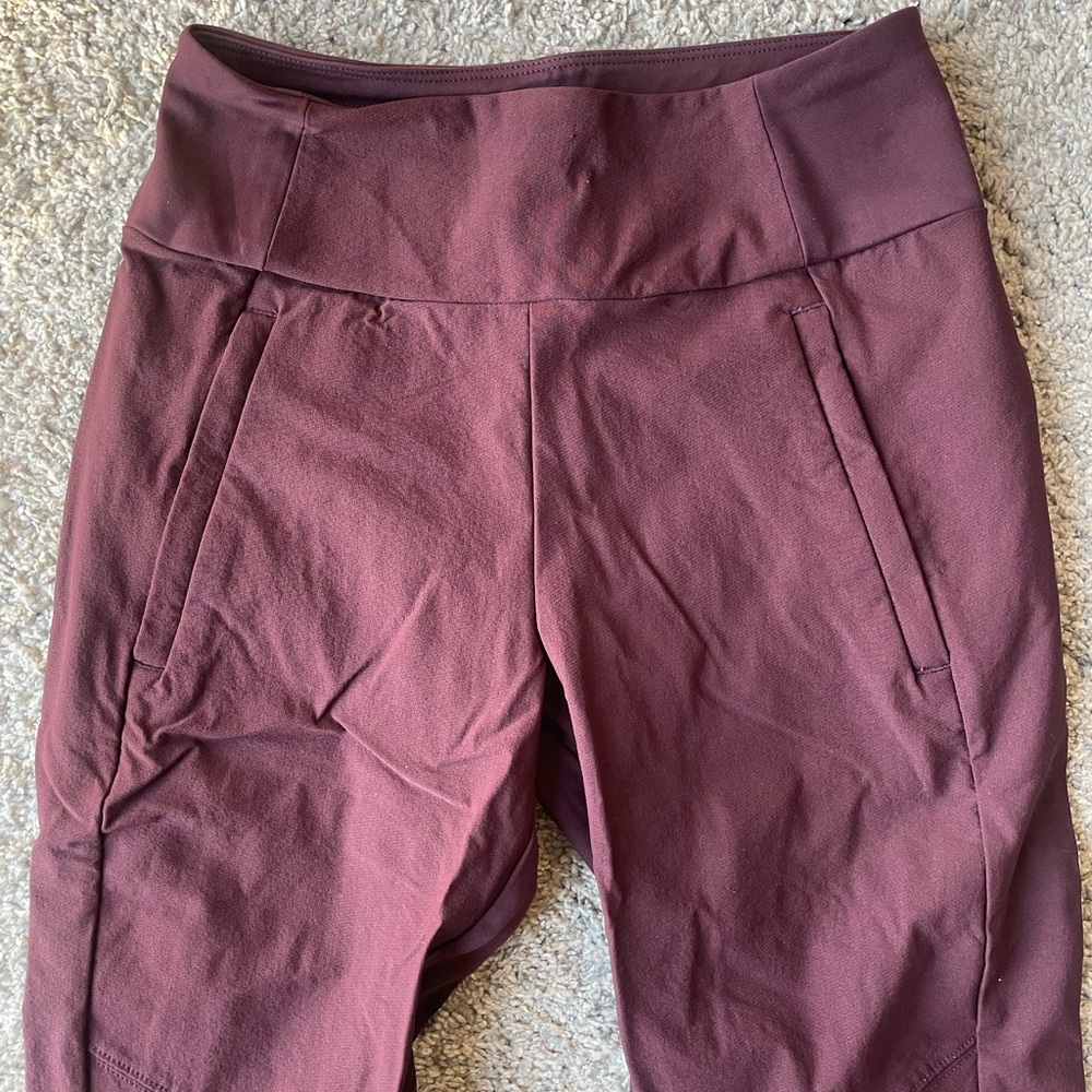 Athleta Headlands Hybrid Trek Tight